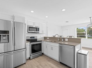 327 Putnam Ranch Rd, West Palm Beach, FL 33405