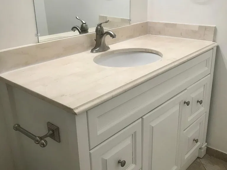 6433 Gentry Ave — Photo 32