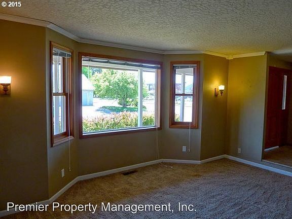 3rd image of 510 NW 11th St