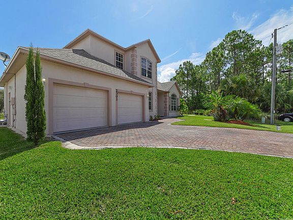 4th image of 2301 SW Plum Ct