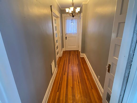 3rd image of 78 Pinewoods Ave #1
