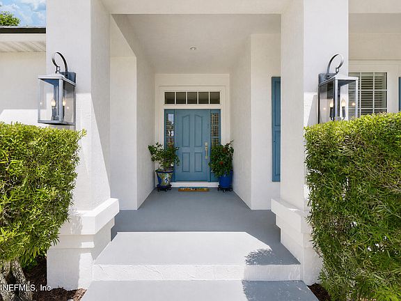 4th image of 3567 BAY ISLAND Circle