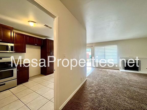 5th image of 3481 Terrace Dr