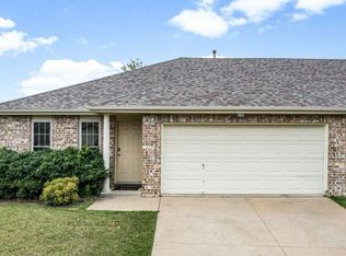1204 W Jackson Ct, Broken Arrow, OK 74012