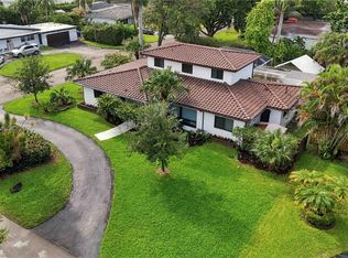 3202 Harrison St, Hollywood, FL 33021
