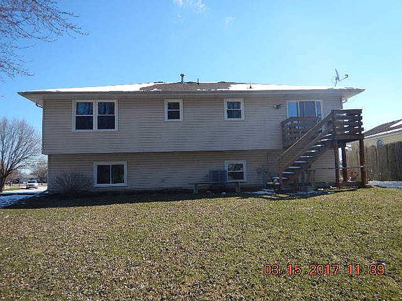 2nd image of 111 Whiteside Dr