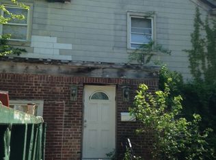 7563 195th St, Fresh Meadows, NY 11366
