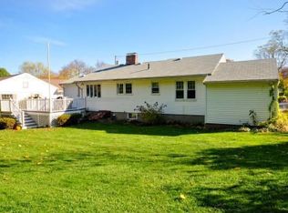 45 Morningside Dr, Arlington, MA 02474