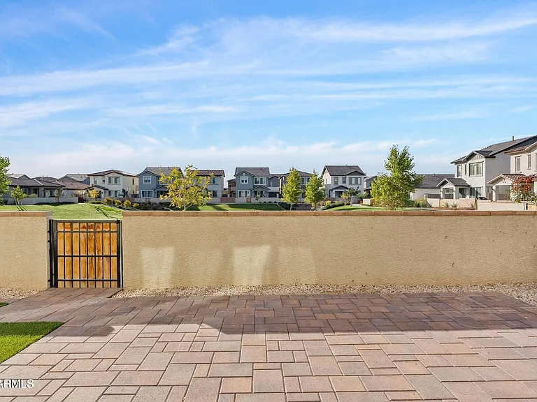 9415 E Supernova Dr — Photo 23