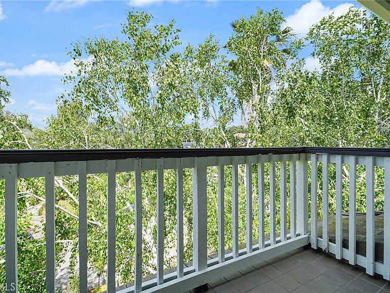 4957 Vejar Dr — Photo 16