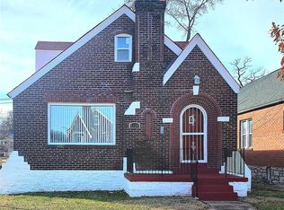 6134 N Pointe Blvd, Saint Louis, MO
