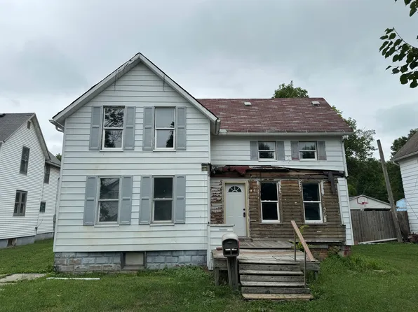 219 E Patton St, Paxton, IL 60957