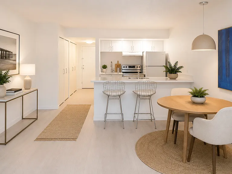 Studio Apartment