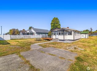 456 D Street Street, Blaine, WA 98230