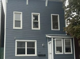 2105 4th Ave UNIT 2, Watervliet, NY 12189
