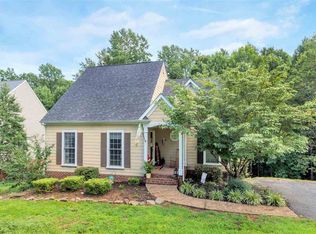 313 Starcrest Rd, Charlottesville, VA 22902