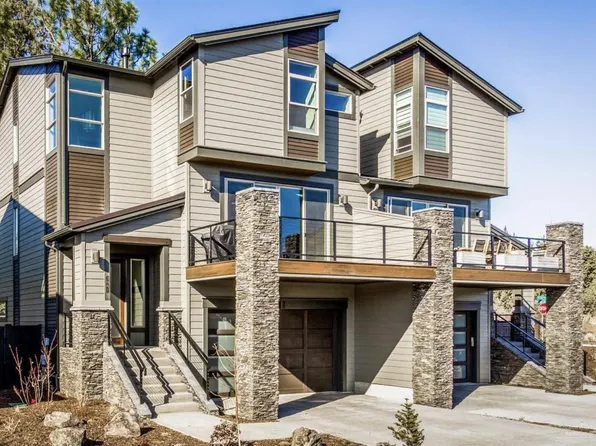 3081 NW Canyon Springs Pl, Bend, OR 97703