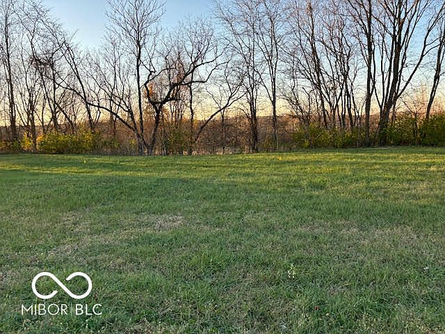 2nd image of 10897 N Carthage Pike