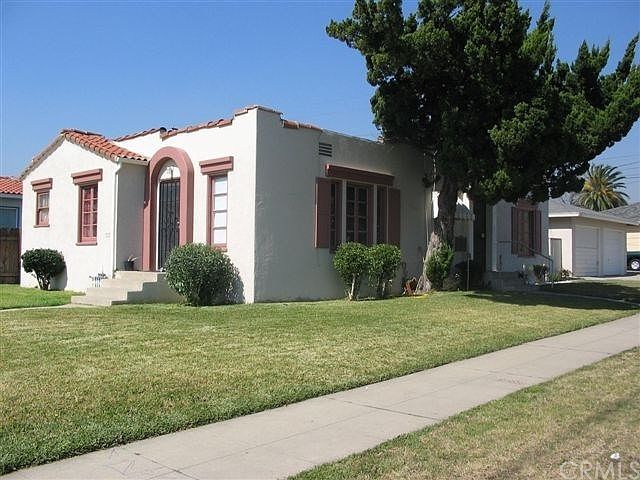 1st image of 937 N Campus Ave