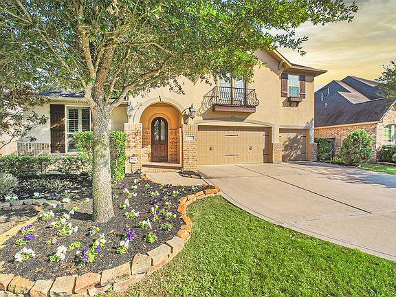 Lush landscape in the front