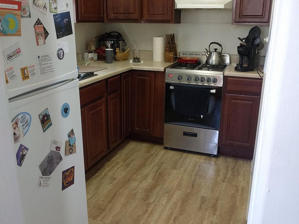 1st image of 688 Myrtle Ave #2