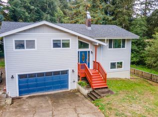 457 NW 12th Pl, Toledo, OR 97391