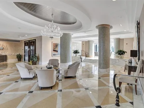 6917 Collins Ave APT 915, Miami Beach, FL 33141