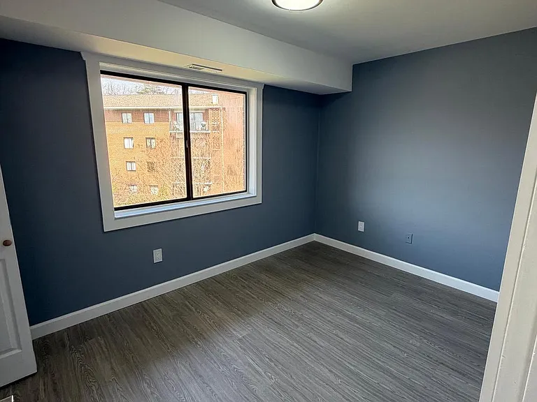 7608 Savannah St #203 — Photo 12