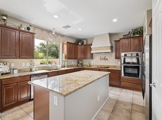 1709 S PENROSE Drive, Gilbert, AZ 85295