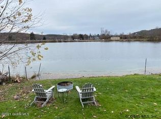 3 Kennedy Rd, Cambridge, NY 12816