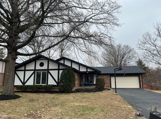 8402 Tanager Ln, Indianapolis, IN