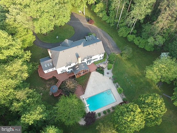 2nd image of 11015 Briarlynn Ct