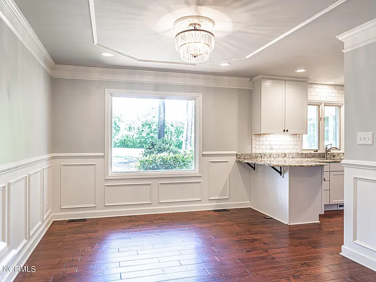4 Fairway Ln — Photo 7