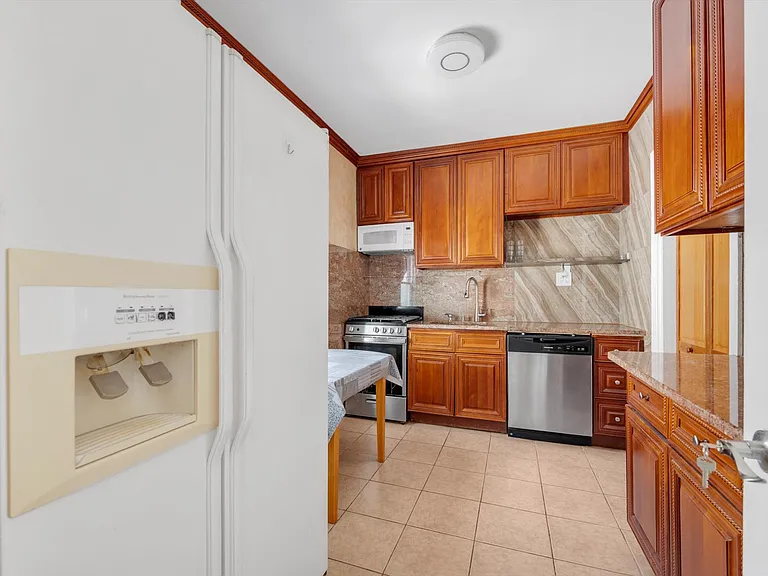 102-06 63rd Ave #2 — Photo 7