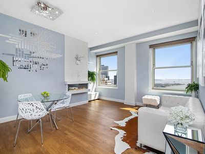 88 Greenwich St APT 3502, New York, NY, 10006