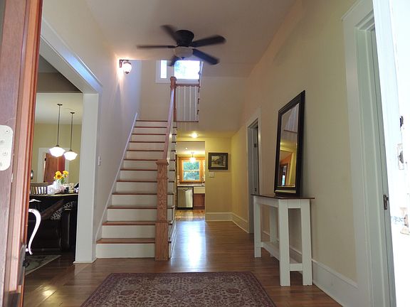 3rd image of 169 Stewart Ave