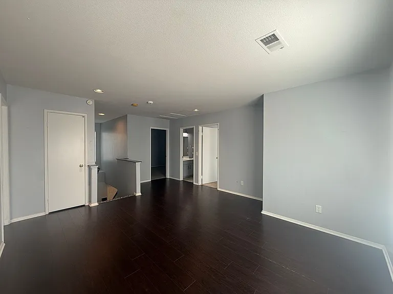 45719 Caledonia Ct — Photo 8