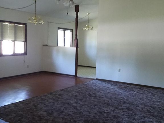2nd image of 801 Clark St Lot 14