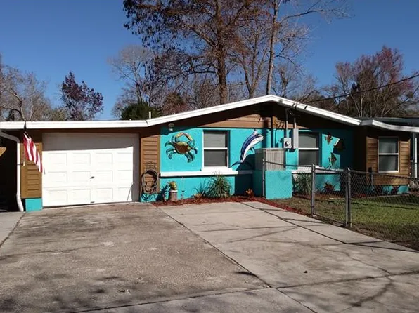 5345 Hushpuppy Ln, Weeki Wachee, FL 34607