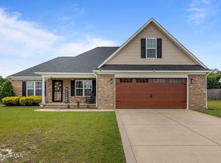 106 Lockwood Dr, Cameron, NC 28326