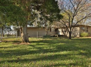 2949 Sidonia Rd, Sharon, TN 38255