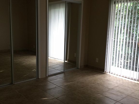 4th image of 6943 Whitsett Ave APT 202