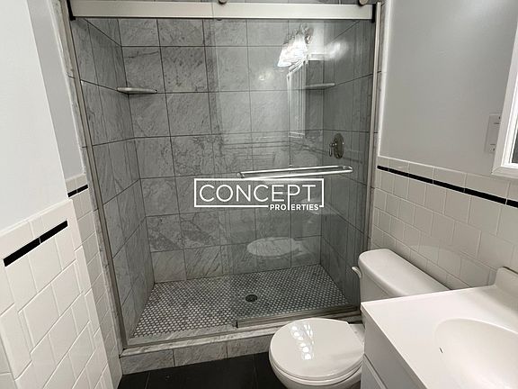 5th image of 379 Commonwealth Ave #2CP