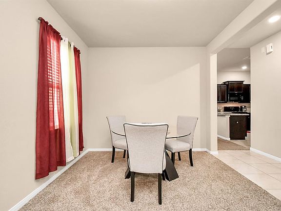 3rd image of 1818 Dover Heights Lane