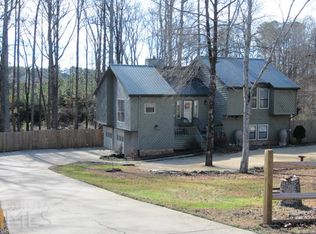 2921 Glover Dr, Cumming, GA 30040