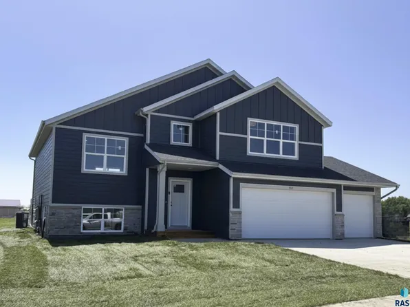1001 Estate St, Harrisburg, SD 57032