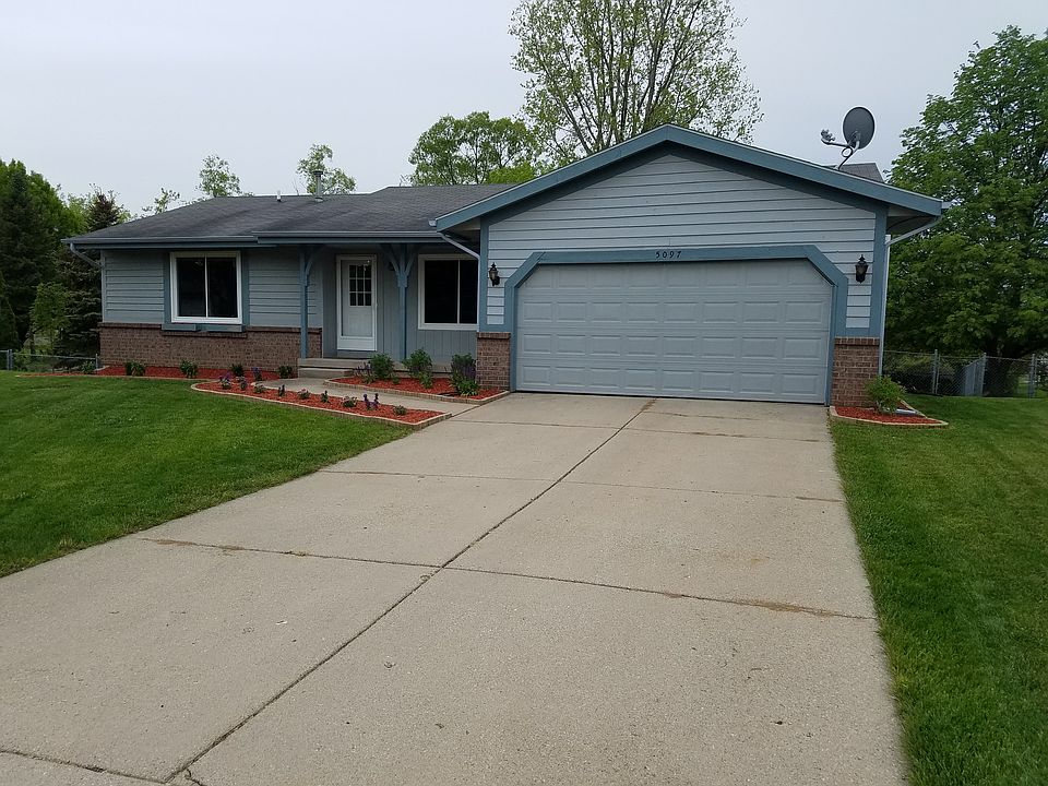1st image of 5097 Pillar Creek Ave SE