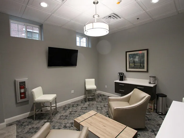 Common Room (2)
