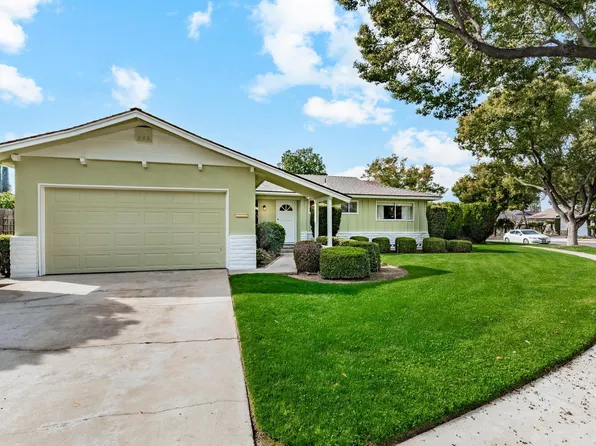 1075 E Magill Ave, Fresno, CA 93710