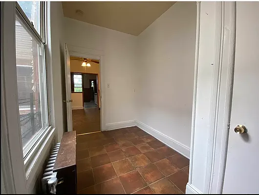 Rented by Compass | media 23